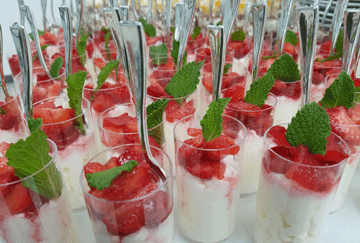 Partyservice-Ettwig-Erdbeer-Dessert Partyservice-Ettwig-Erdbeer-Dessert